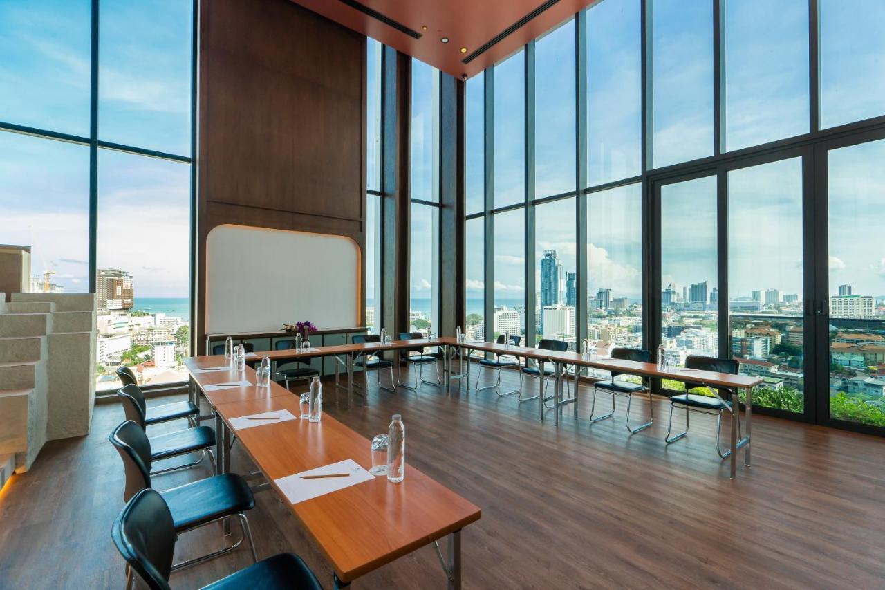 Arbour Hotel And Residence Патая Екстериор снимка Meeting room
