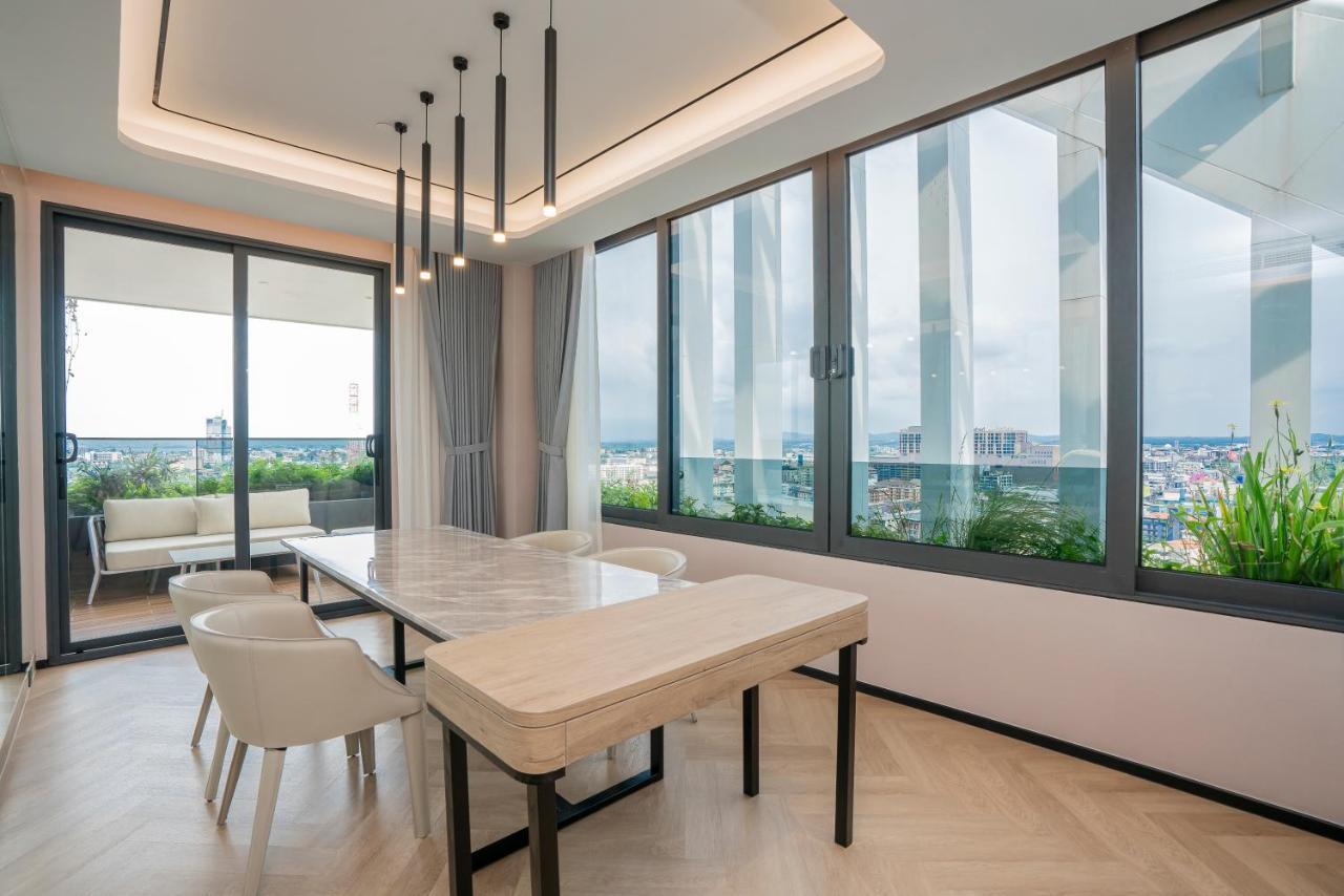 Arbour Hotel And Residence Патая Екстериор снимка The dining room